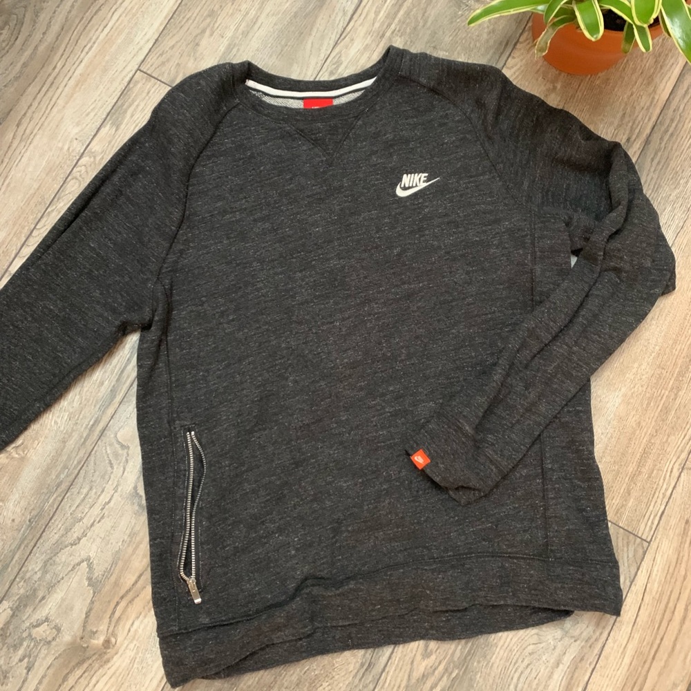 Dark Grey Nike Crew Kneck